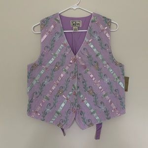 Tam Trums Women’s Button Up Flower Design Vest